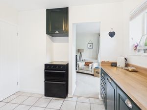 Kitchen - click for photo gallery